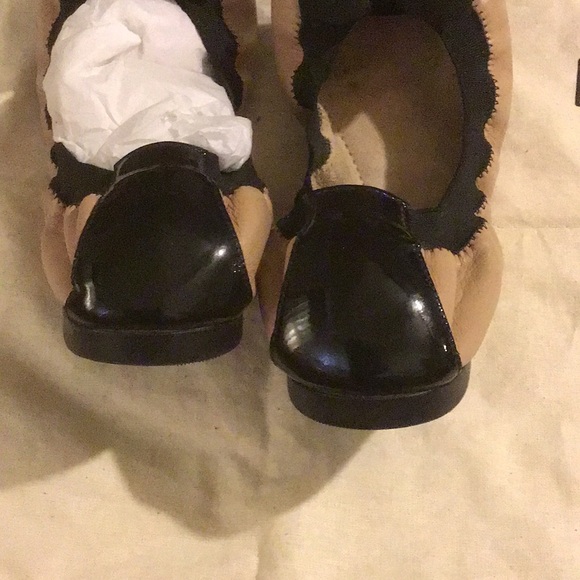 Salvatore Ferragamo leather flats... - Picture 6 of 8